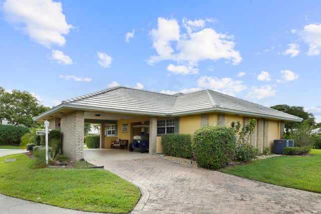 343 Yorktowne Circle, Atlantis