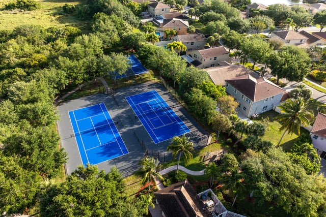 3 of 20 - 4462 Lake Tahoe Circle, West Palm Beach, FL
