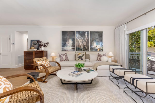 3 of 17 - 250 Bradley Pl #307, Palm Beach, FL