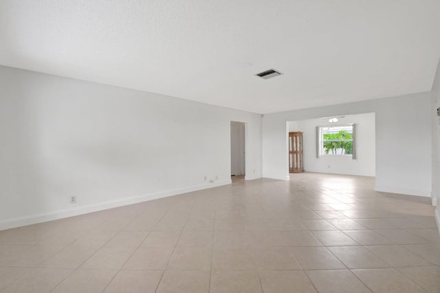 5 of 48 - 1902 Sw 22nd Avenue, Boynton Beach, FL