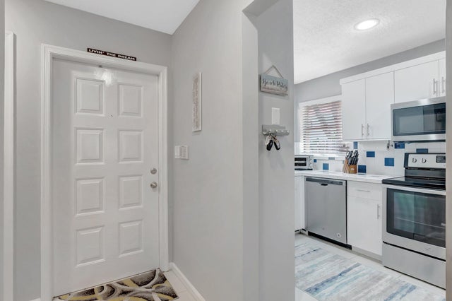 5 of 52 - 21687 Cromwell Circle, Boca Raton, FL