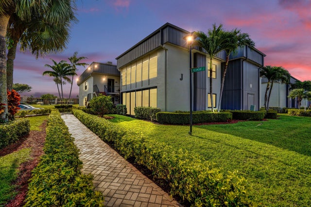 2 of 46 - 475 Piedmont J, Delray Beach, FL