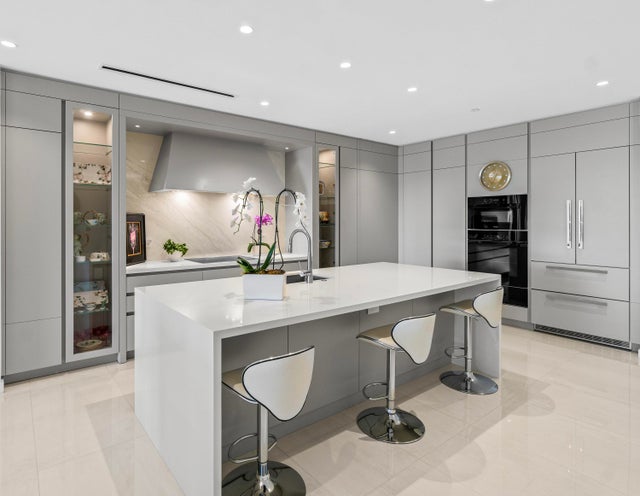 5 of 53 - 200 Se Mizner Boulevard #503, Boca Raton, FL