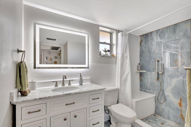 2 of 32 - 2812 Garden Drive S #308, Lake Worth, FL