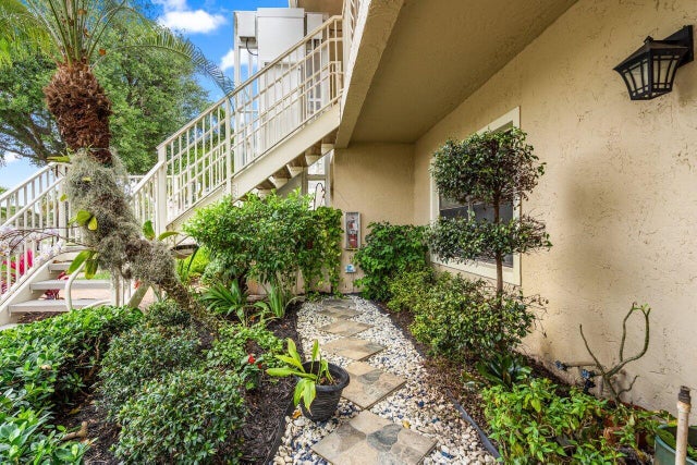 5 of 38 - 34 Stratford Lane #c, Boynton Beach, FL