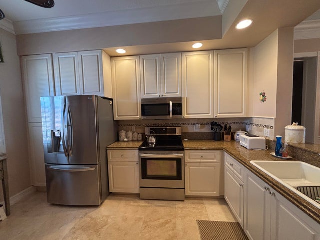 3 of 46 - 27 Harbour Isle Drive W #ph-4, Fort Pierce, FL