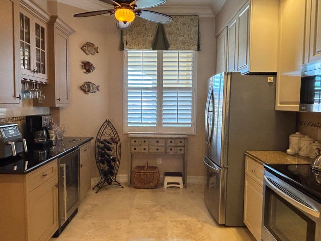 5 of 46 - 27 Harbour Isle Drive W #ph-4, Fort Pierce, FL