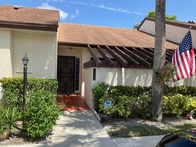 2 of 34 - 3898 Vine Tree Trail #b, Lake Worth, FL