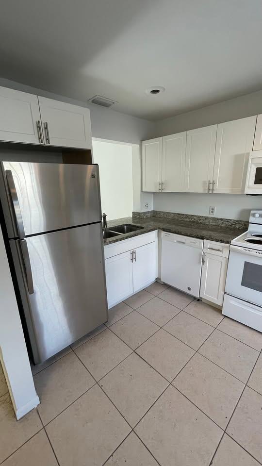 2 of 16 - 5057 Breckenridge Place #18, West Palm Beach, FL