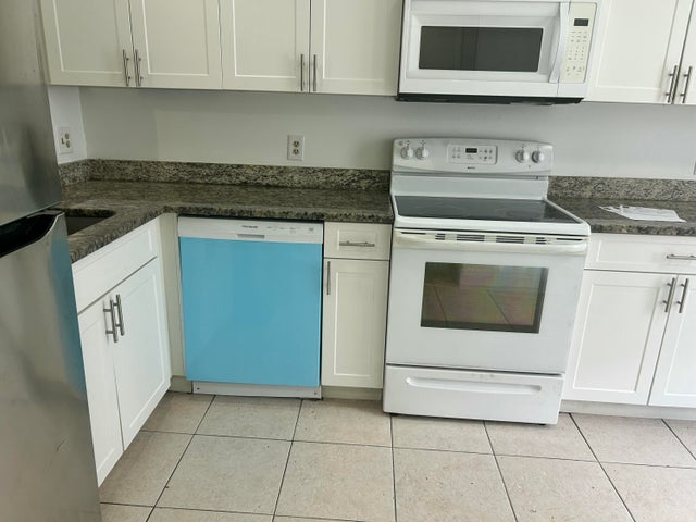 3 of 16 - 5057 Breckenridge Place #18, West Palm Beach, FL