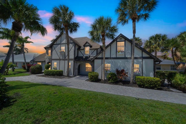 1 of 36 - 121 Queen Eugenia Ct, Hutchinson Island, FL