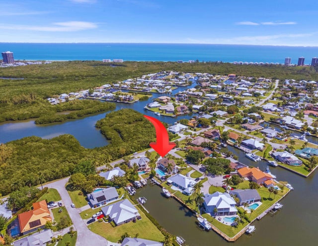 5 of 36 - 121 Queen Eugenia Ct, Hutchinson Island, FL