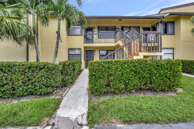 2 of 33 - 4693 Lucerne Lakes Blvd E #203, Lake Worth, FL