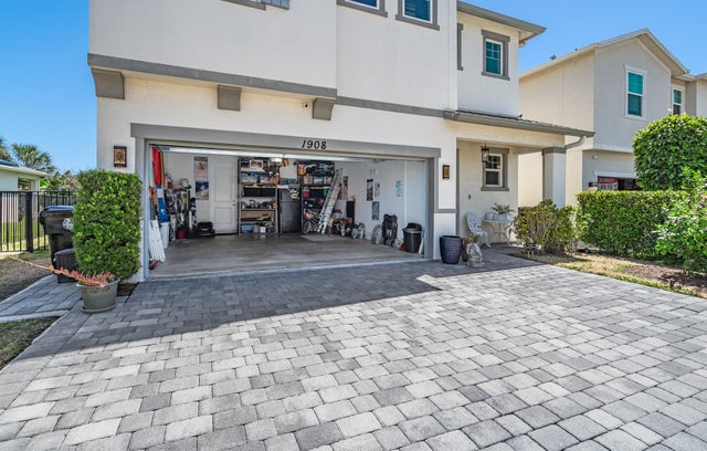5 of 44 - 1908 Harding Street, Lake Worth Beach, FL
