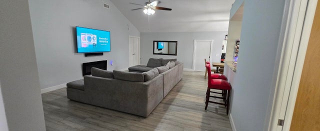 5 of 33 - 2285 Saratoga Lane, West Palm Beach, FL