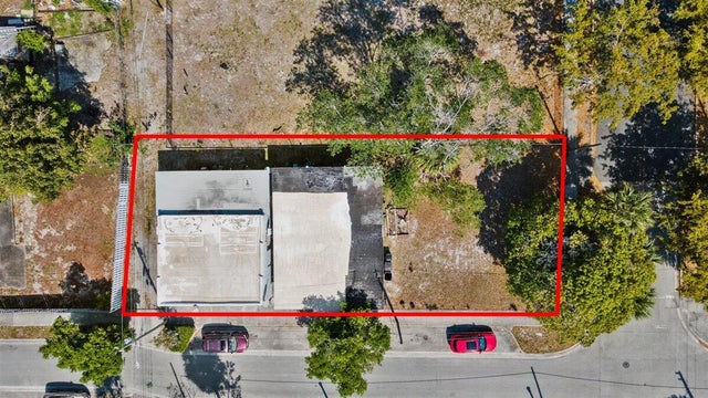 4 of 25 - 1504 N Sapodilla Av, West Palm Beach, FL