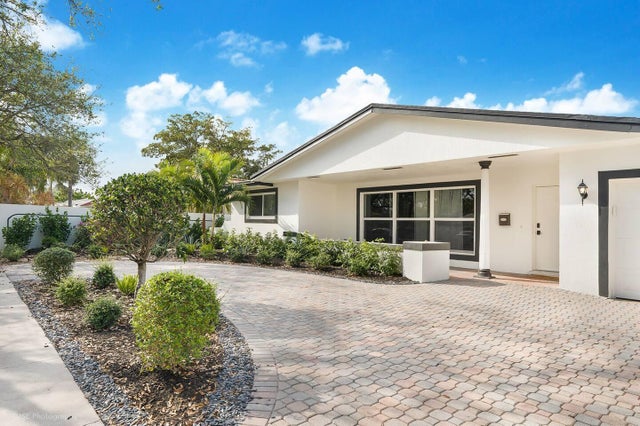 2 of 14 - 2001 Ne 62nd Street, Fort Lauderdale, FL