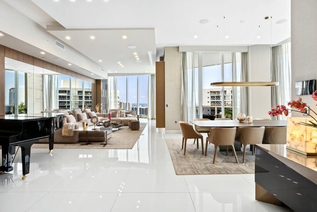 1 of 64 - 4100 Island Boulevard #ph-1, Aventura, FL