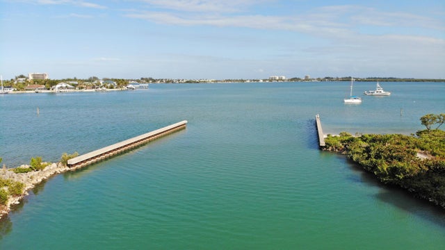 1 of 100 - 5 Harbour Isle Drive E #202, Fort Pierce, FL