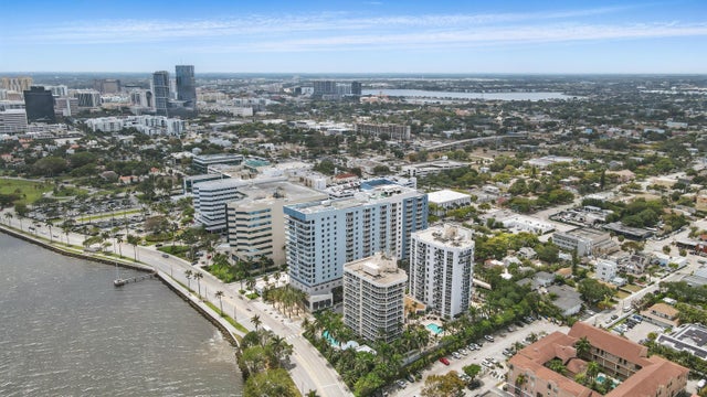 1 of 60 - 1551 N Flagler Drive #1403, West Palm Beach, FL