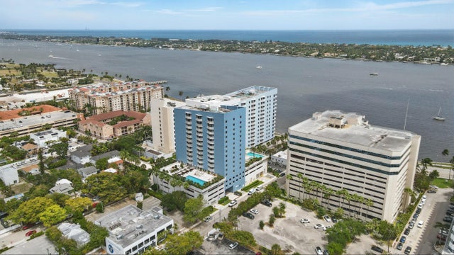 2 of 60 - 1551 N Flagler Drive #1403, West Palm Beach, FL