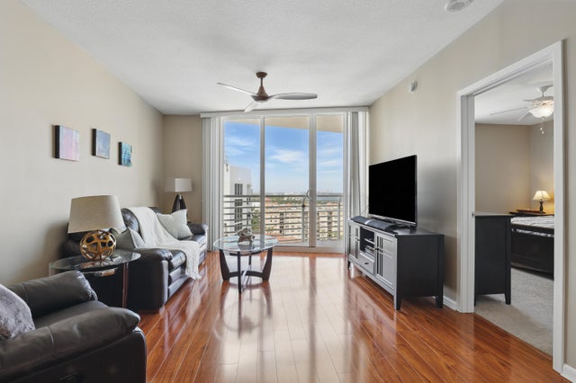 3 of 60 - 1551 N Flagler Drive #1403, West Palm Beach, FL