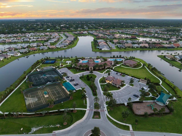4 of 75 - 251 Se Courances Drive, Port Saint Lucie, FL