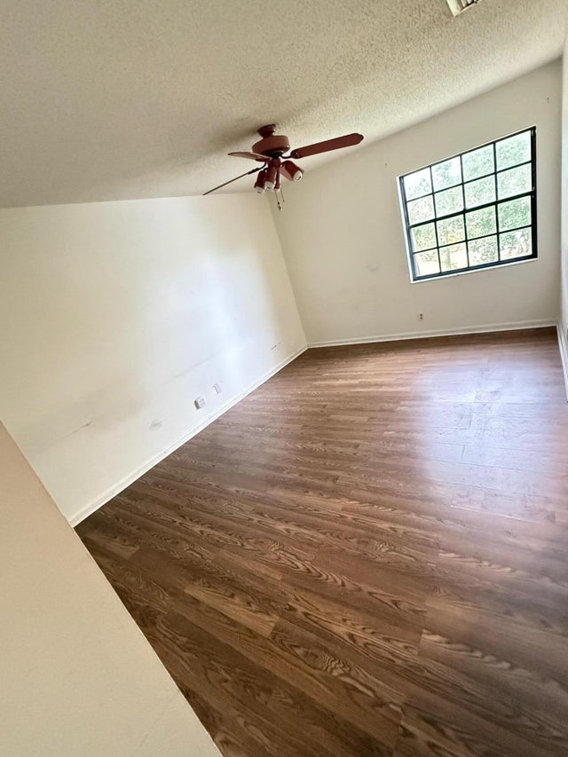 4 of 15 - 4239 Oak Terrace Drive, Greenacres, FL