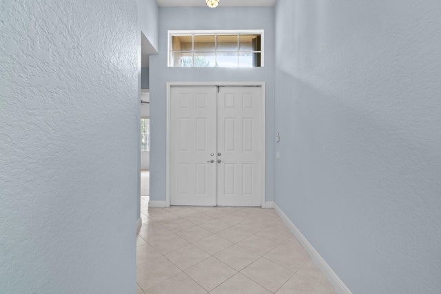 4 of 36 - 1877 Grey Falcon Cir Sw, Vero Beach, FL