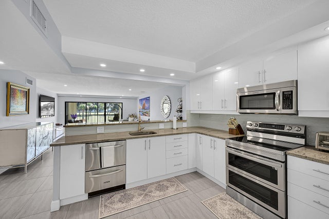 1 of 34 - 12870 Briarlake 201 Drive #201, Palm Beach Gardens, FL