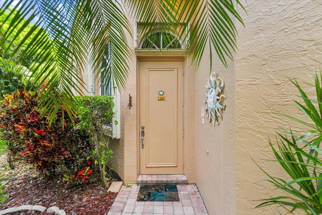 3 of 63 - 4663 Carlton Golf Drive, Lake Worth, FL