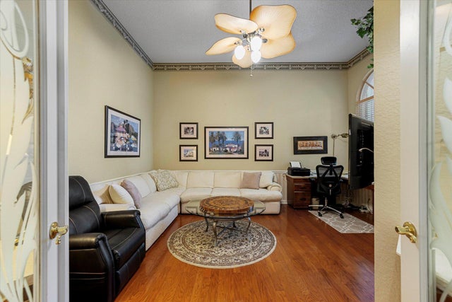 4 of 63 - 4663 Carlton Golf Drive, Lake Worth, FL
