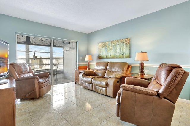 3 of 68 - 3051 Nw 46th Avenue #406, Lauderdale Lakes, FL