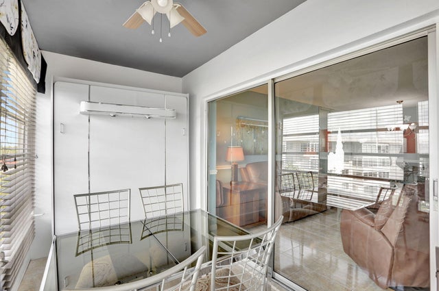 5 of 68 - 3051 Nw 46th Avenue #406, Lauderdale Lakes, FL