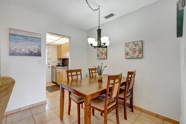2 of 48 - 16790 Ne 14th Avenue #310, Miami, FL