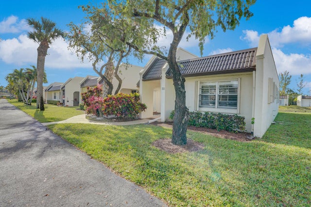 122 Lake Rebecca Drive, West Palm Beach