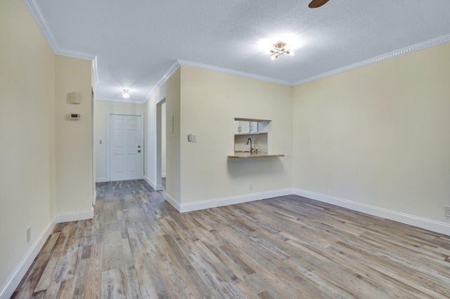4 of 45 - 122 Lake Rebecca Drive, West Palm Beach, FL