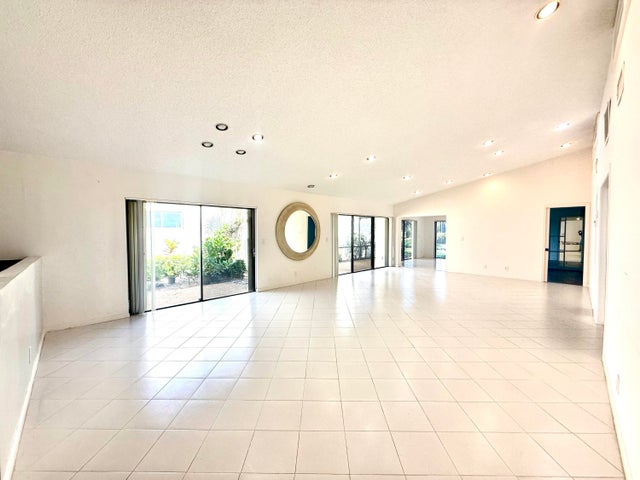 3 of 38 - 5670 Piping Rock Drive, Boynton Beach, FL