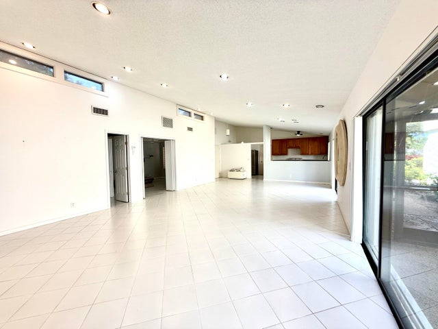 4 of 38 - 5670 Piping Rock Drive, Boynton Beach, FL