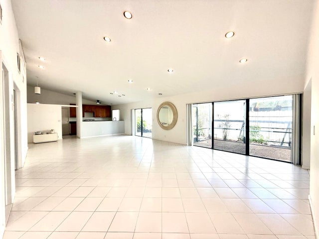 5 of 38 - 5670 Piping Rock Drive, Boynton Beach, FL