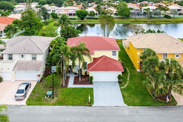 1 of 32 - 139 Citrus Park Circle, Boynton Beach, FL