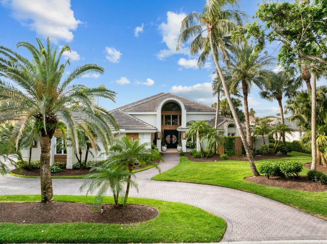 2 of 71 - 560 Sw Bay Pointe Circle, Palm City, FL