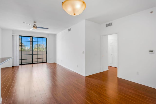 4 of 55 - 233 S Federal Hwy #413, Boca Raton, FL