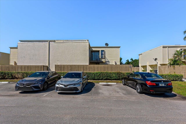 2 of 24 - 1596 Shaker Circle, Wellington, FL