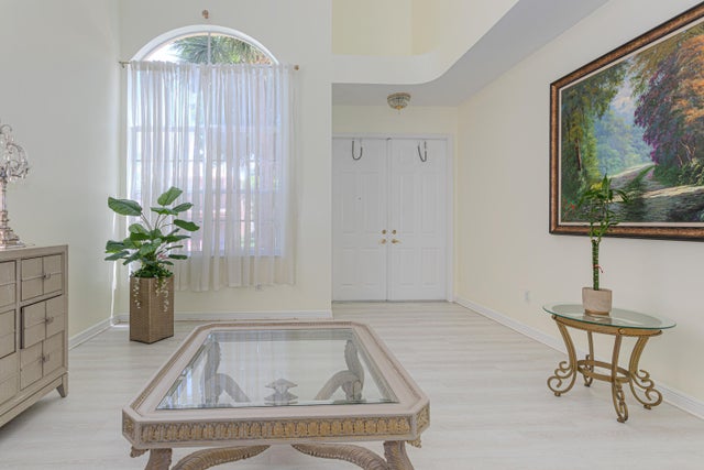 5 of 85 - 1534 Running Oak Lane, Royal Palm Beach, FL