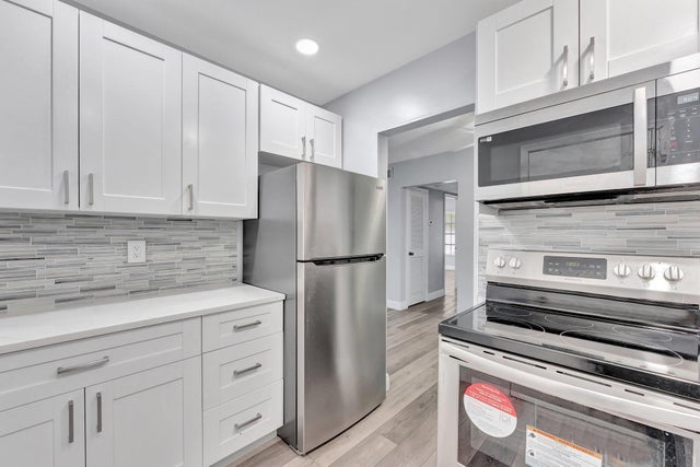 1 of 24 - 6700 Ne 22nd Wy #2212, Fort Lauderdale, FL