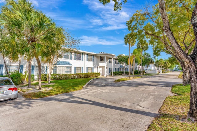 4 of 24 - 6700 Ne 22nd Wy #2212, Fort Lauderdale, FL