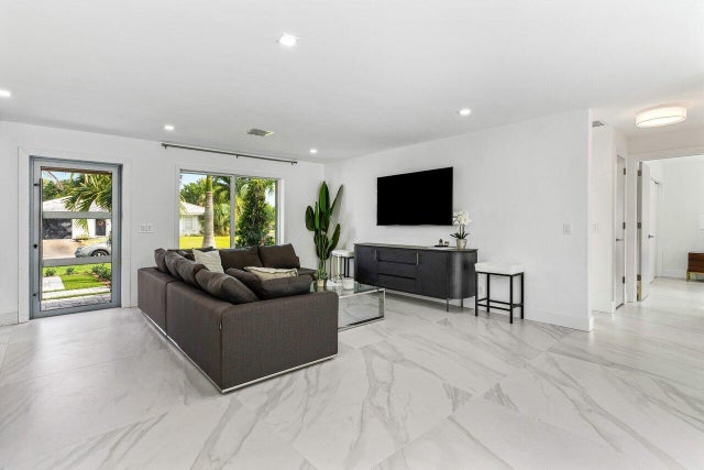 4 of 52 - 902 Sw 27th Place, Boynton Beach, FL