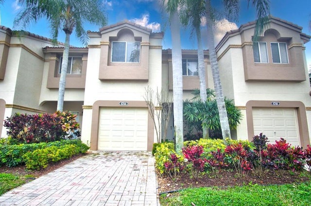 2 of 32 - 6744 Via Regina, Boca Raton, FL