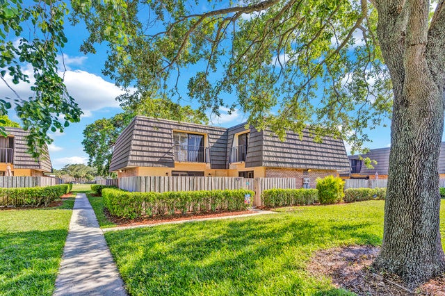 2 of 28 - 113 1st Way, West Palm Beach, FL